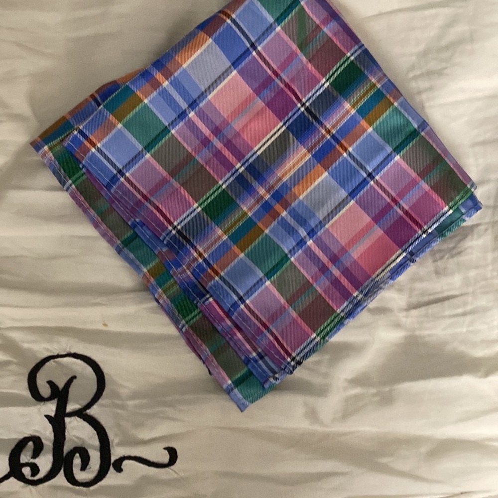 Tommy Hilfiger Pocket Square Pink/Blue Sz. 13’X13’.Excellent  Condition